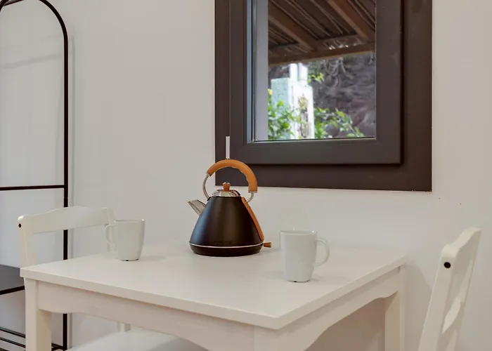 Tilos Apartment *
